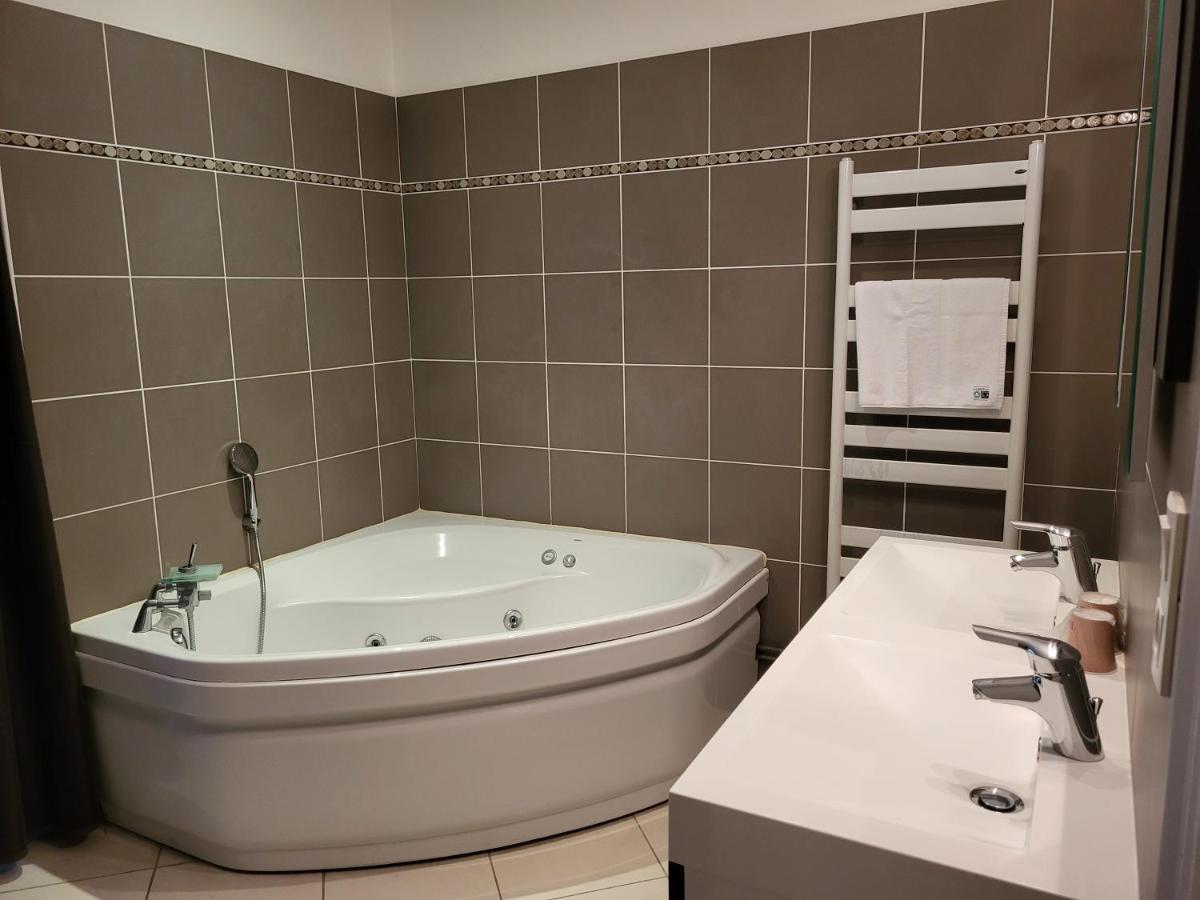 D'hotes La Petite Salamandre Bed & Breakfast *
